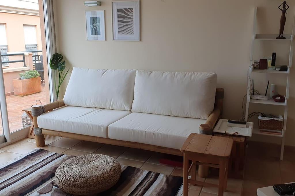 Casa Junto Golf La Sella Y Centro Budista Sakya Muntanya la Sella ภายนอก รูปภาพ