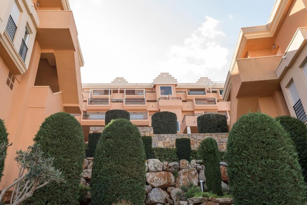 Casa Junto Golf La Sella Y Centro Budista Sakya Muntanya la Sella ภายนอก รูปภาพ